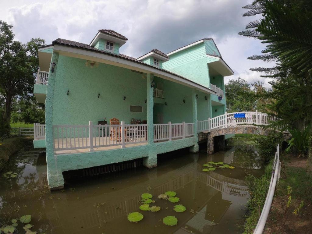 Charisma Resort Suan Phueng Exterior foto